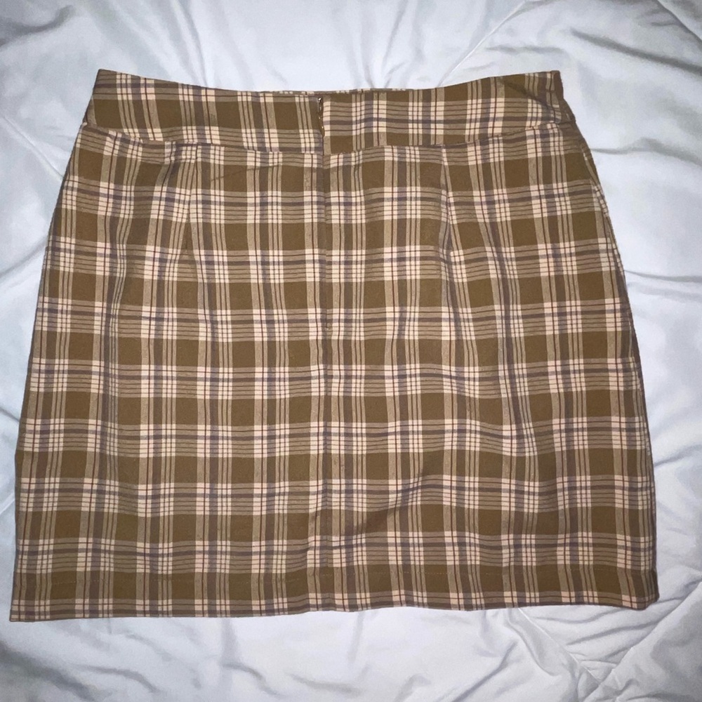 Women skirt